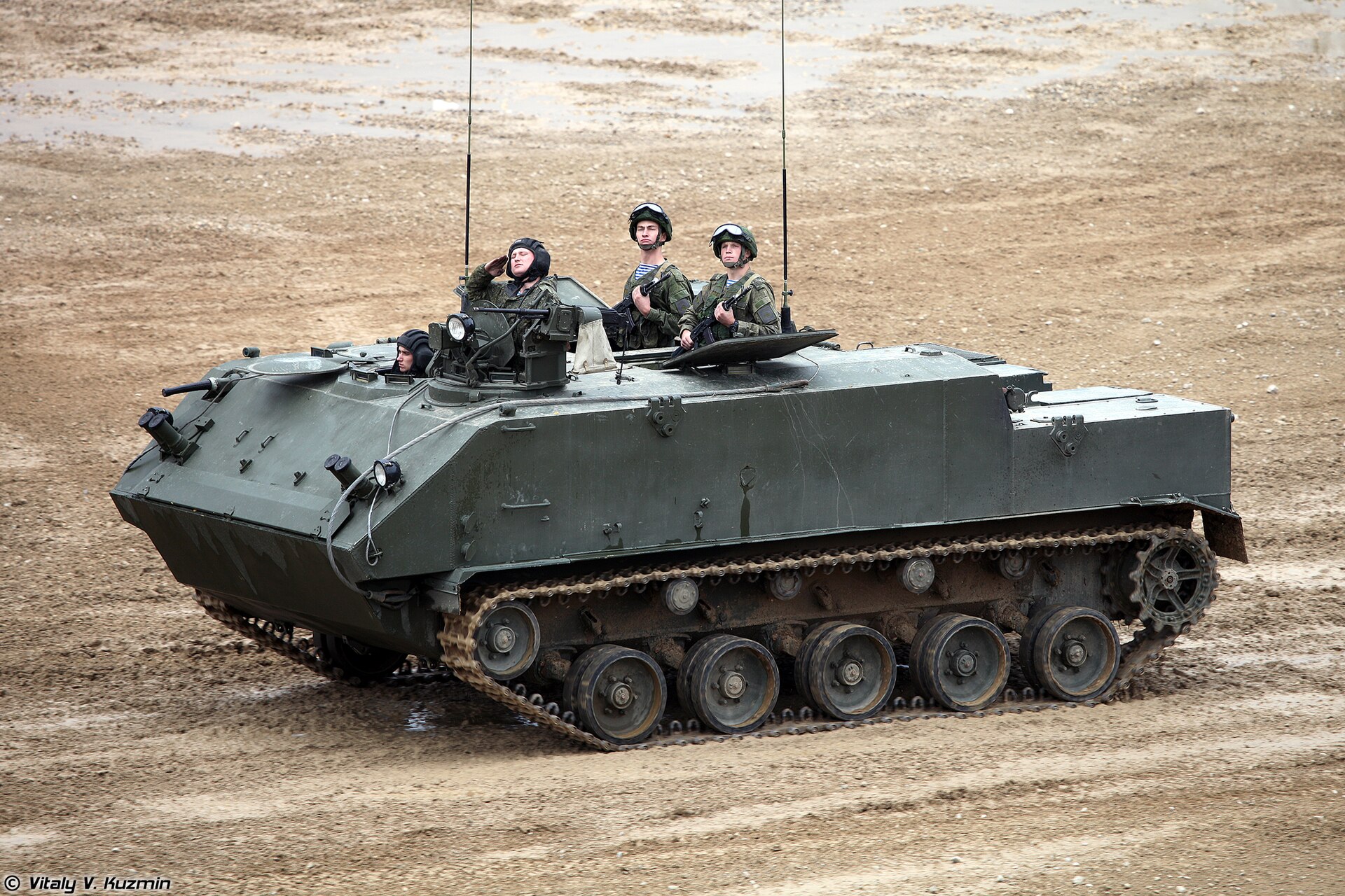 BMD-4 3