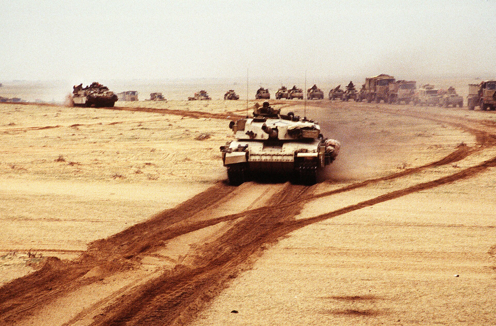 Challenger 1 4