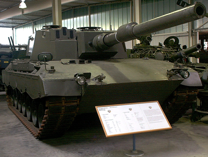 Leopard 2 4