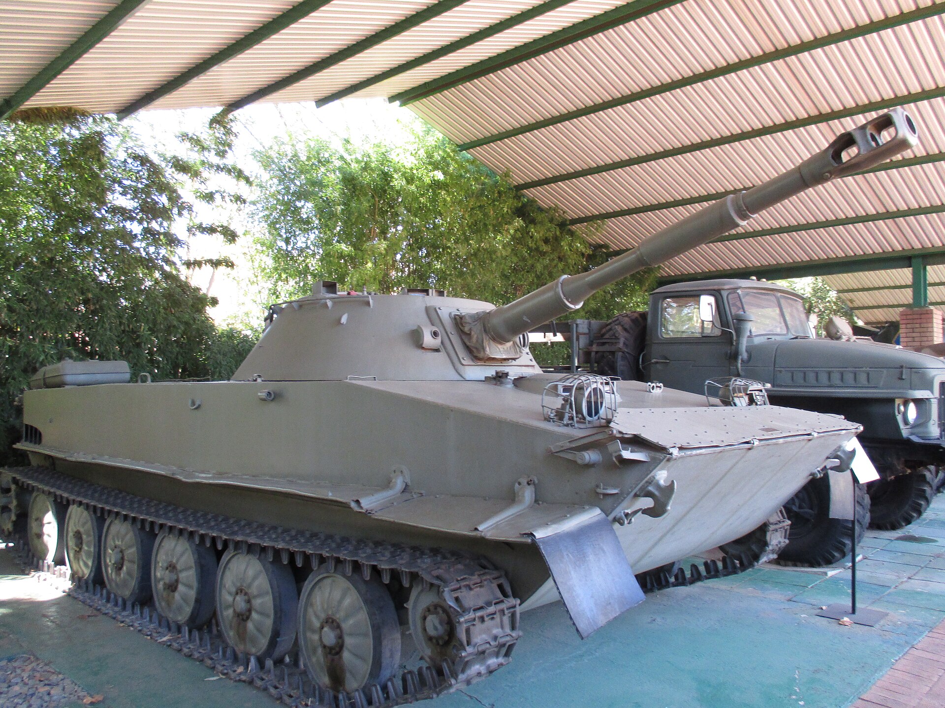 PT-76 2