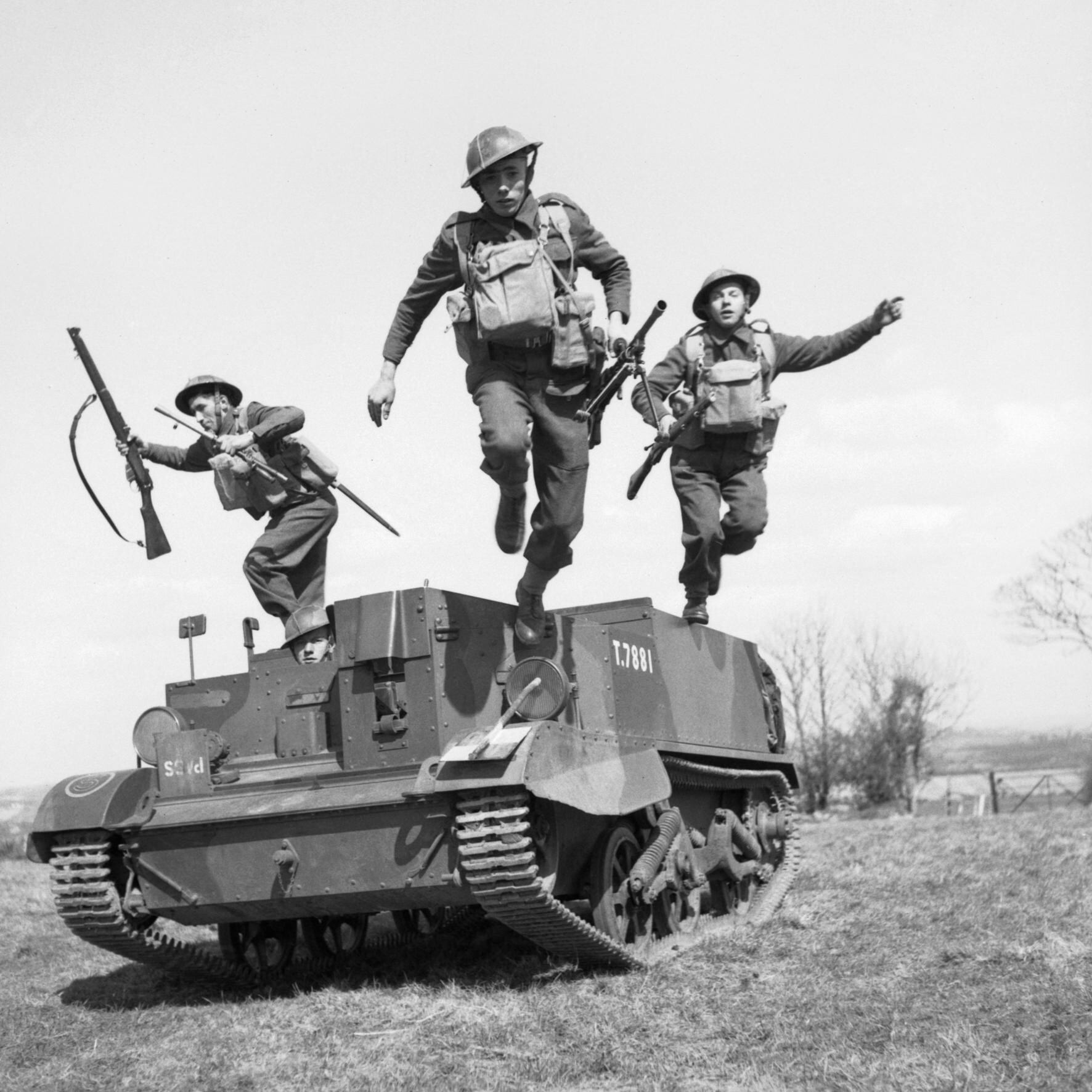 Universal Carrier 3