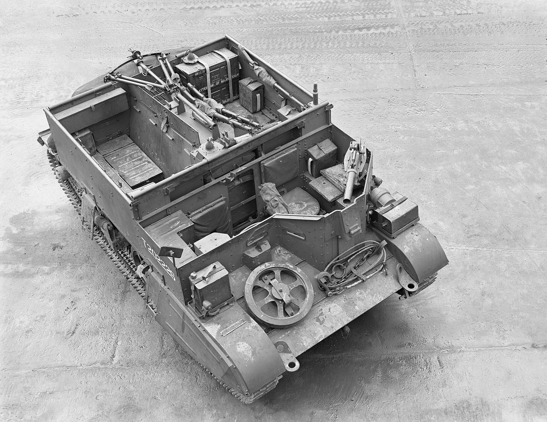Universal Carrier 4